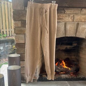 Cozy Nyland Tan Viscose Joggers Large